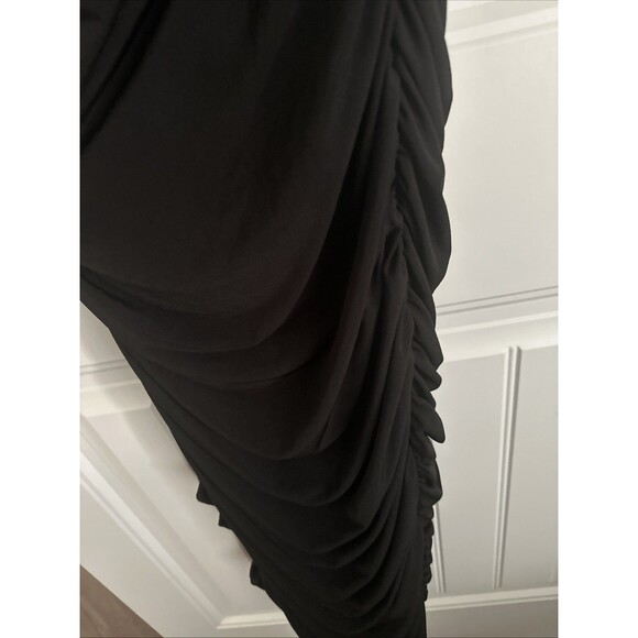 City Studios Women's Plus Size One-Shoulder Feather-Cuff Gown Dress Black 18W - Picture 8 of 12